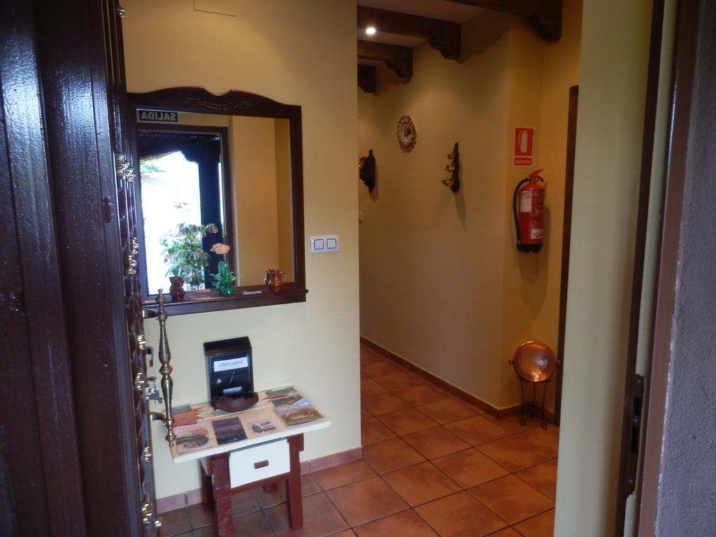 Casa Rural Los Olivos Sotoserrano 외부 사진