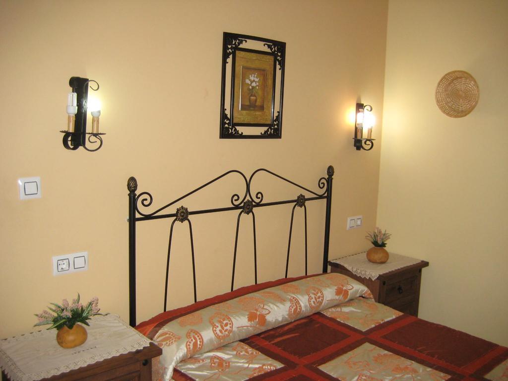Casa Rural Los Olivos Sotoserrano 외부 사진